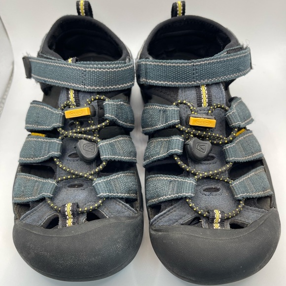 Keen Boys 3 Blue Yellow Washable Hiking Sandals Beach Outdoors Water Rocks Fun - Picture 1 of 8